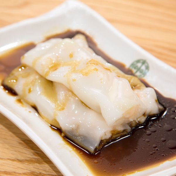 Tim Ho Wan - Picture of steamed rice roll with shrimp and chinese chives